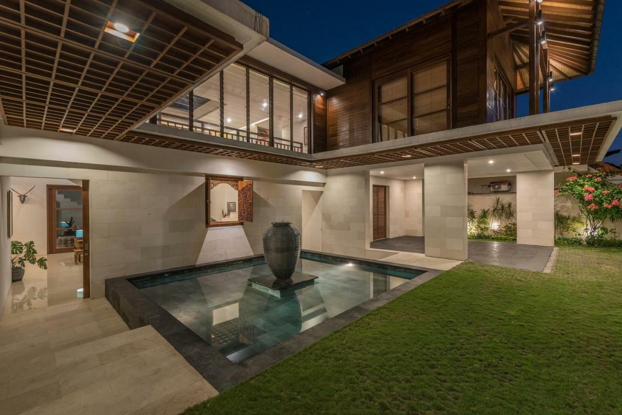 Villa Rusa Biru Canggu Esterno foto